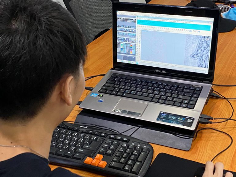 คุณชัยณัฐพนธ์ รุ่งวัฒนากร - jewelry - design - course (3)